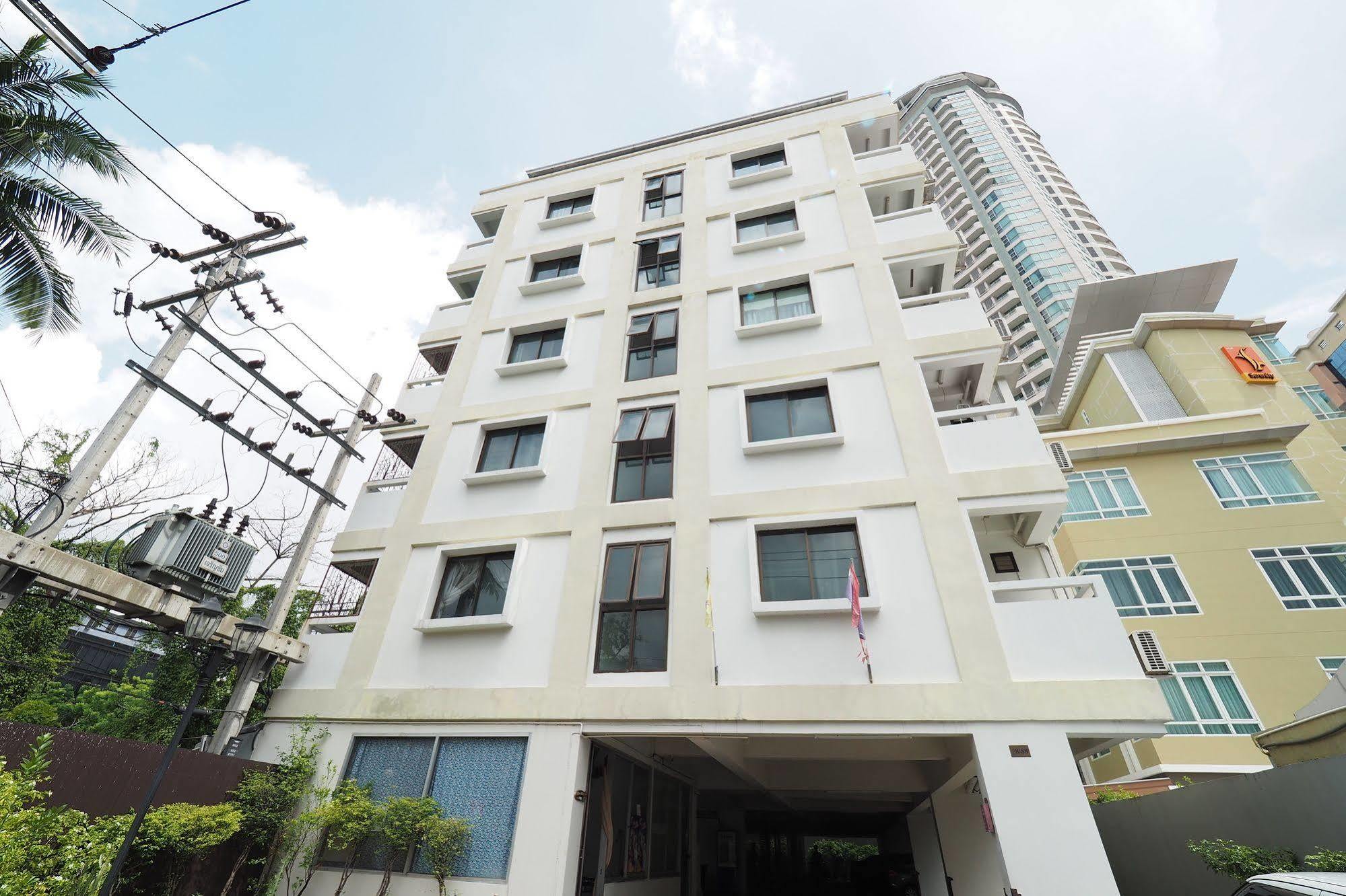Living Naraa Place Bangkok Exterior foto