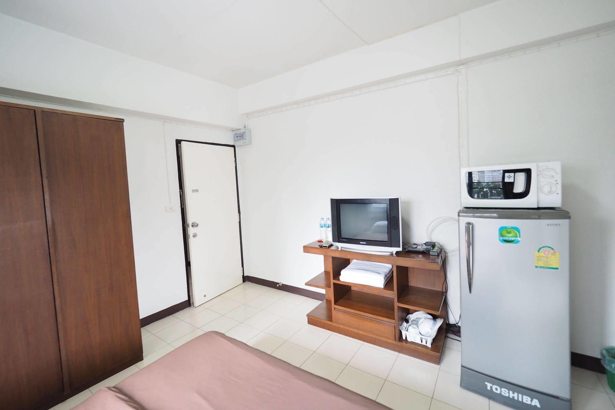 Living Naraa Place Bangkok Exterior foto